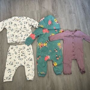 8 Piece Baby Girl Winter Clothing Size 3-6 Months Matching Sets Fleece
